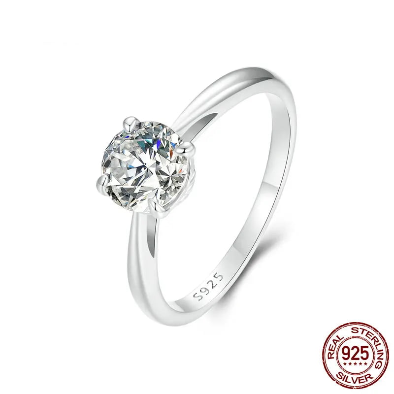 Shining One CT Moissanite Ring